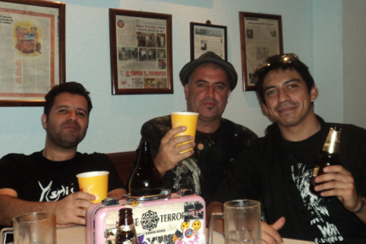 Con los Chico Trujillo